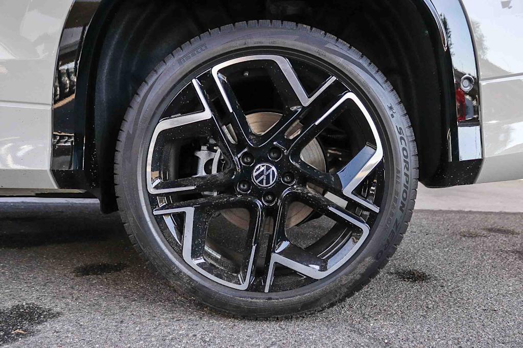 Thumbnail: 2026 Volkswagen Tiguan - 7