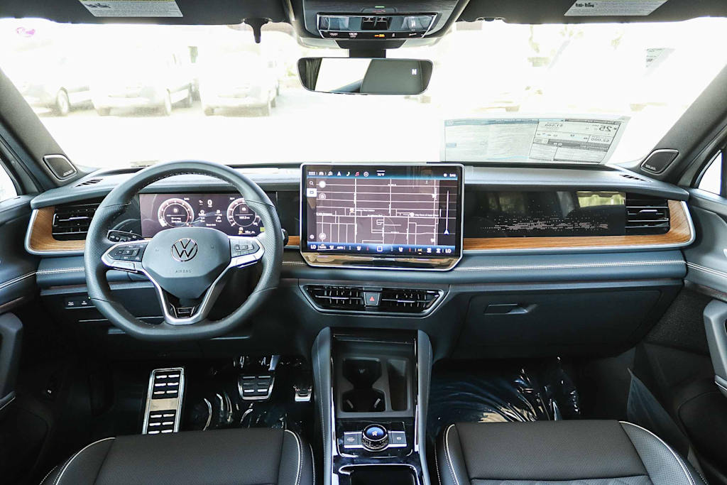 Thumbnail: 2026 Volkswagen Tiguan - 2