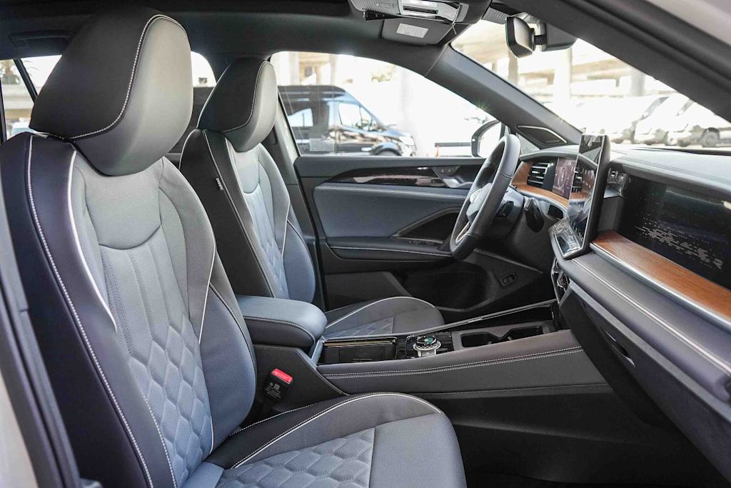 Thumbnail: 2026 Volkswagen Tiguan - 9