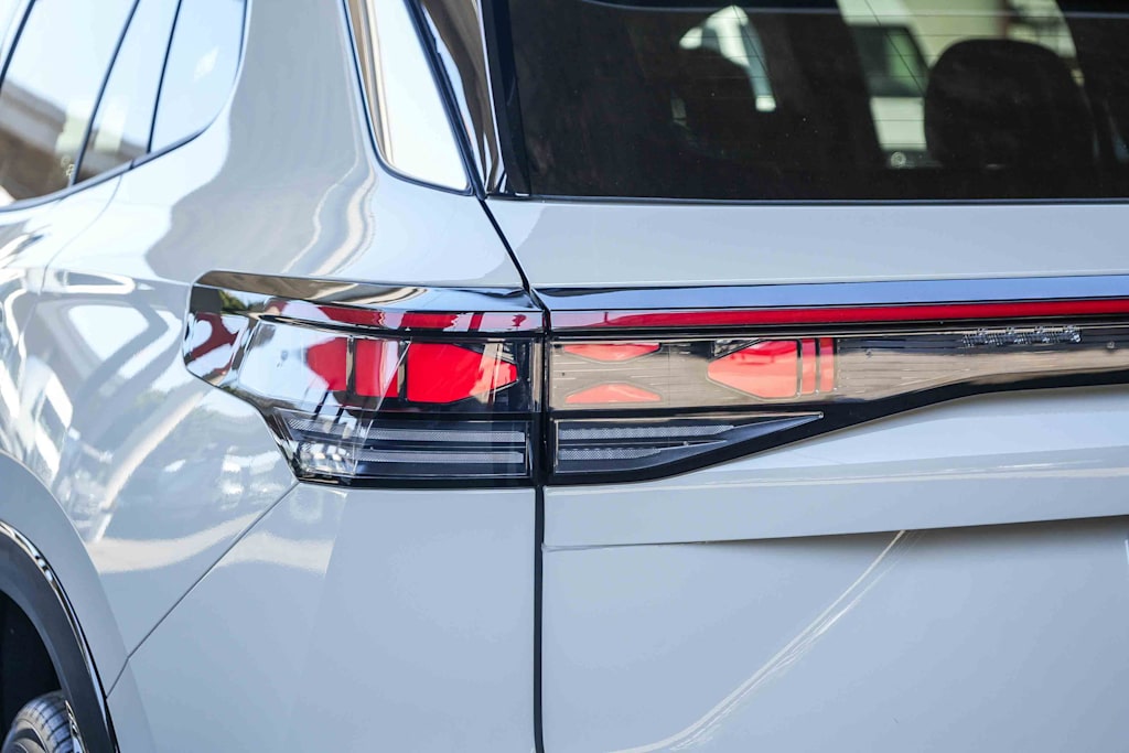 Thumbnail: 2026 Volkswagen Tiguan - 17