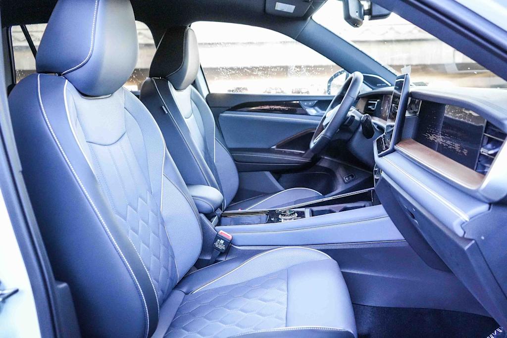 Thumbnail: 2026 Volkswagen Tiguan - 9