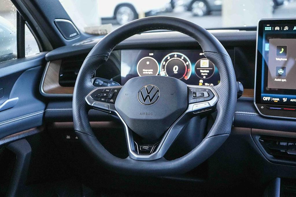 Thumbnail: 2026 Volkswagen Tiguan - 12