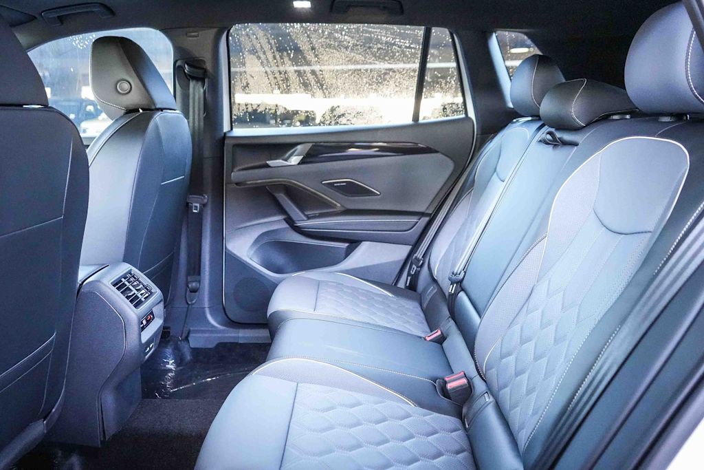 Thumbnail: 2026 Volkswagen Tiguan - 11