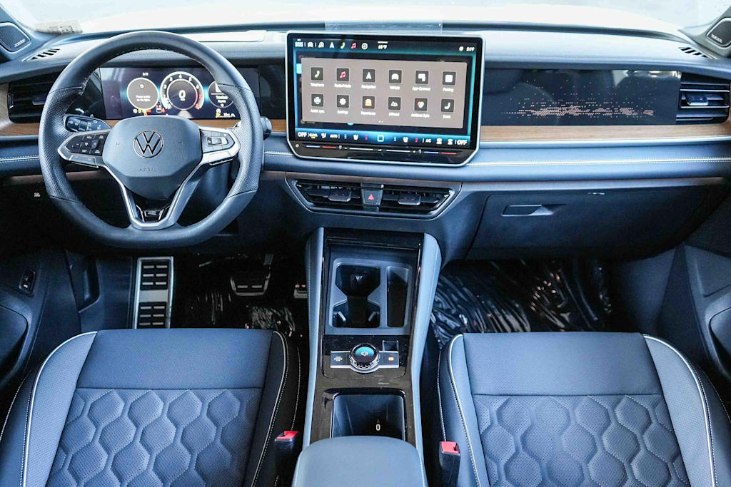 Thumbnail: 2026 Volkswagen Tiguan - 2
