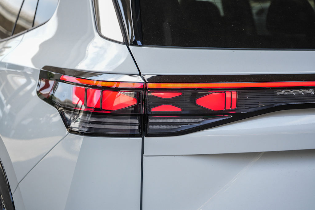 Thumbnail: 2026 Volkswagen Tiguan - 19