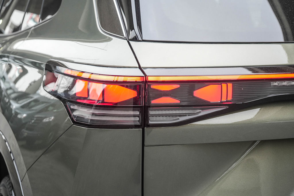 Thumbnail: 2026 Volkswagen Tiguan - 18