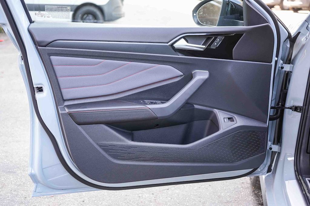 Thumbnail: 2026 Volkswagen Jetta - 25