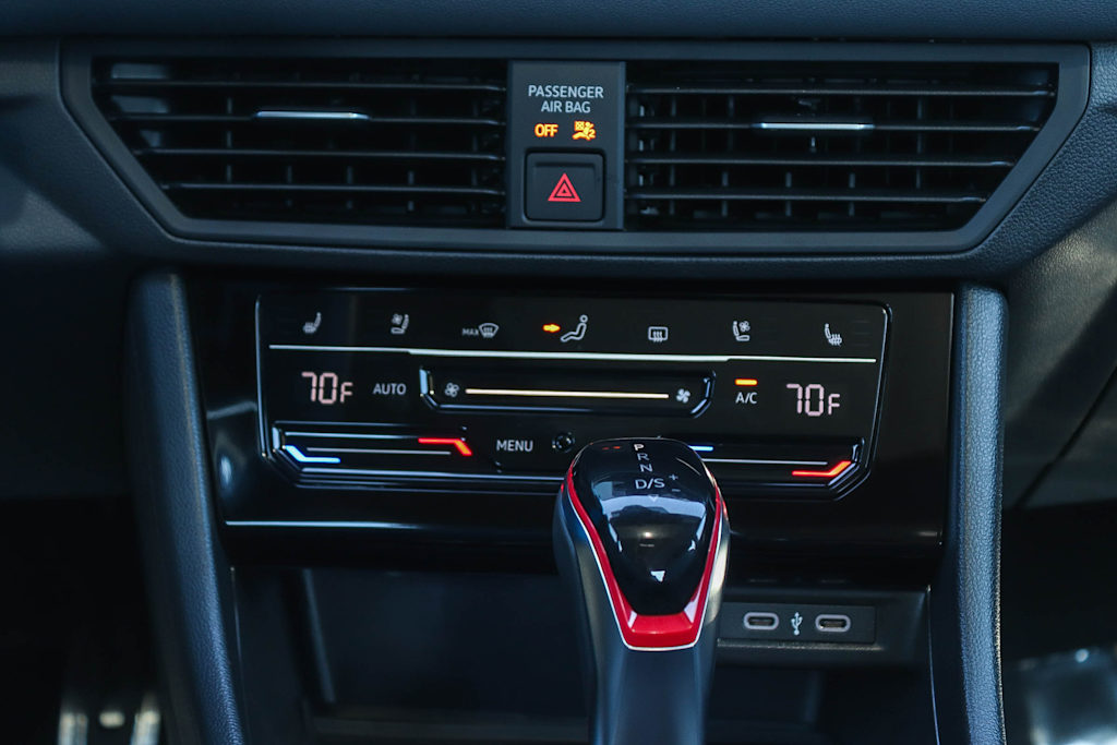 Thumbnail: 2026 Volkswagen Jetta - 22
