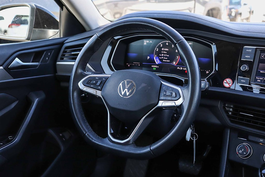 Thumbnail: 2024 Volkswagen Jetta - 11