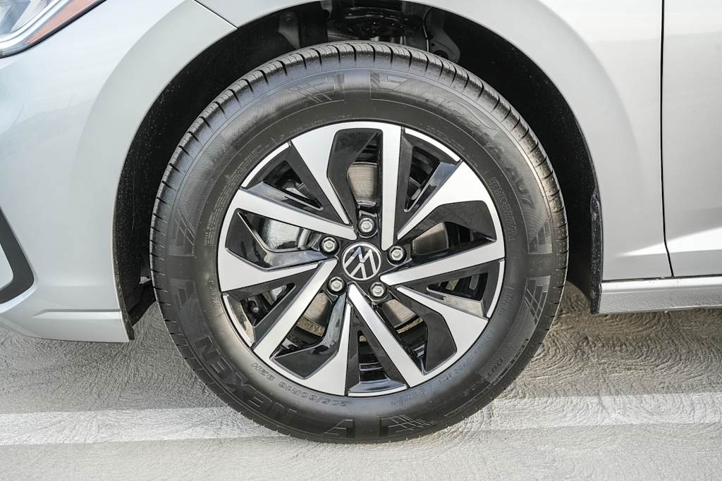 Thumbnail: 2026 Volkswagen Jetta - 22