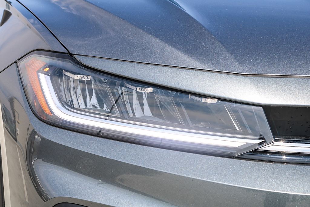 Thumbnail: 2025 Volkswagen Jetta - 17