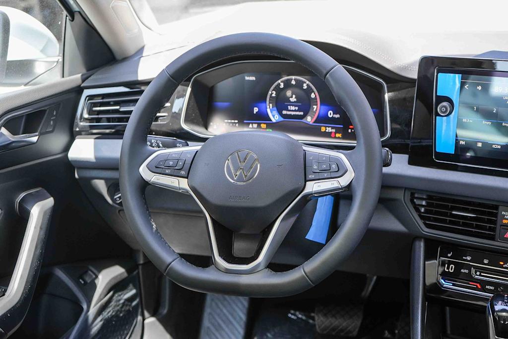 Thumbnail: 2026 Volkswagen Jetta - 13