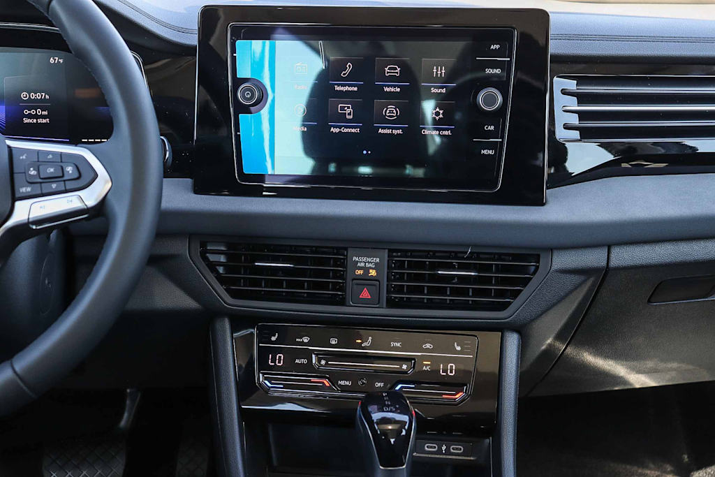 Thumbnail: 2026 Volkswagen Jetta - 14