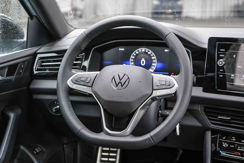Thumbnail: 2026 Volkswagen Jetta - 12