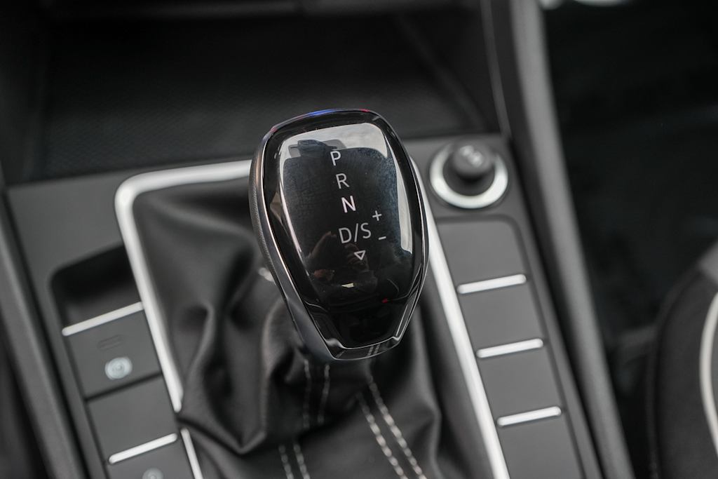 Thumbnail: 2026 Volkswagen Jetta - 35