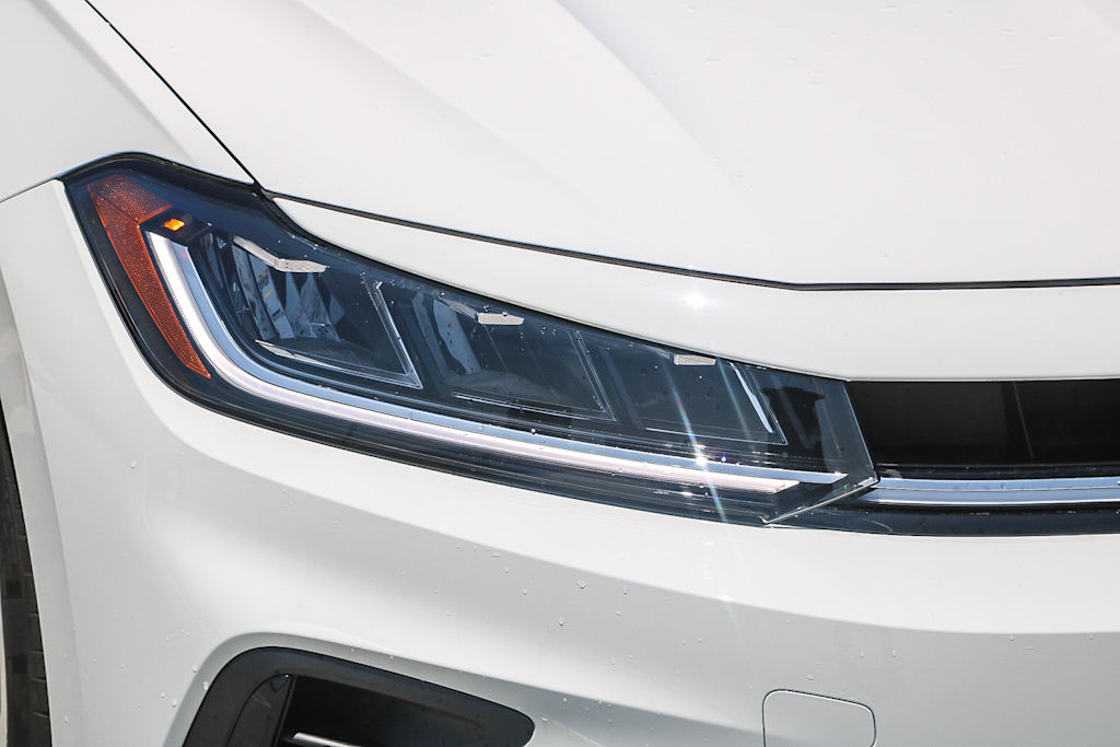 Thumbnail: 2025 Volkswagen Jetta - 17