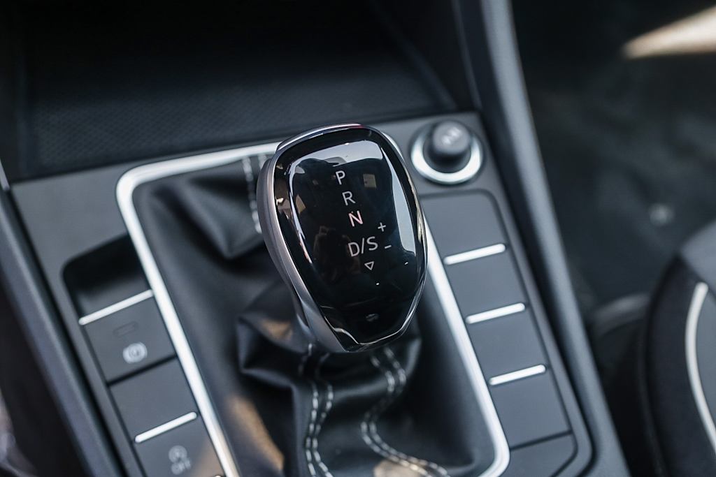 Thumbnail: 2025 Volkswagen Jetta - 22