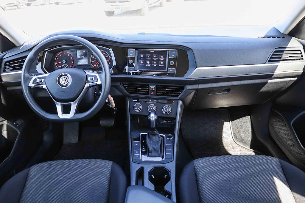 Thumbnail: 2021 Volkswagen Jetta - 2