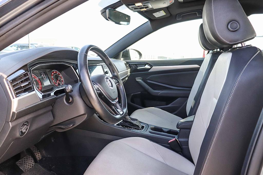 Thumbnail: 2020 Volkswagen Jetta - 9