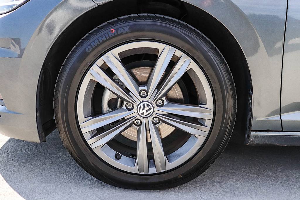 Thumbnail: 2020 Volkswagen Jetta - 21