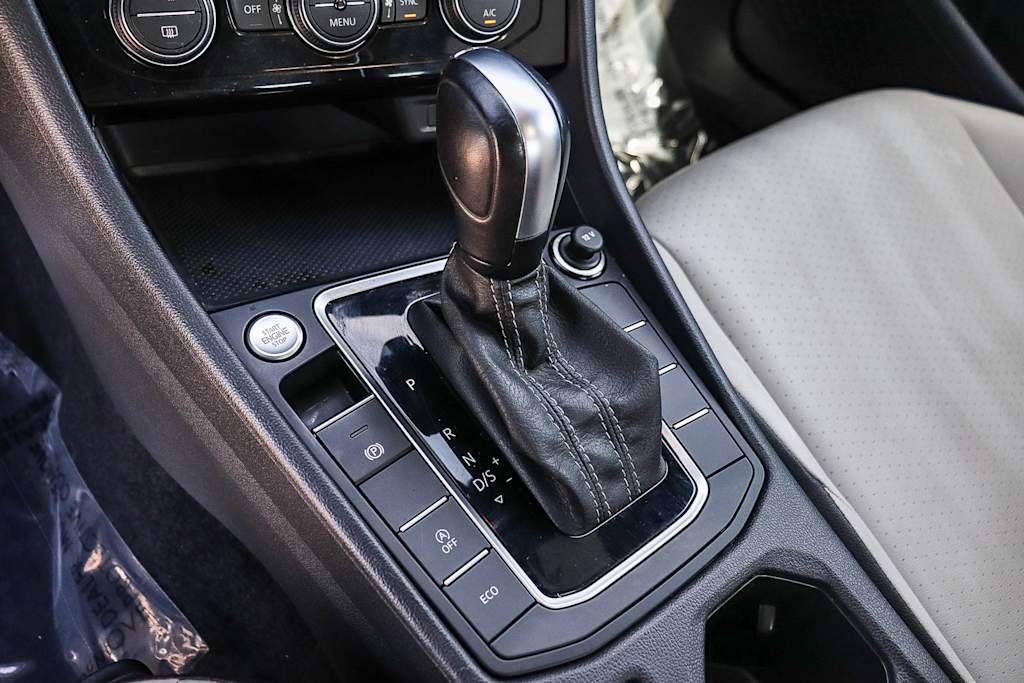 Thumbnail: 2020 Volkswagen Jetta - 14