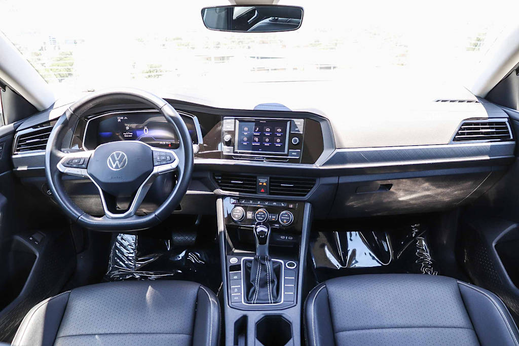 Thumbnail: 2024 Volkswagen Jetta - 2