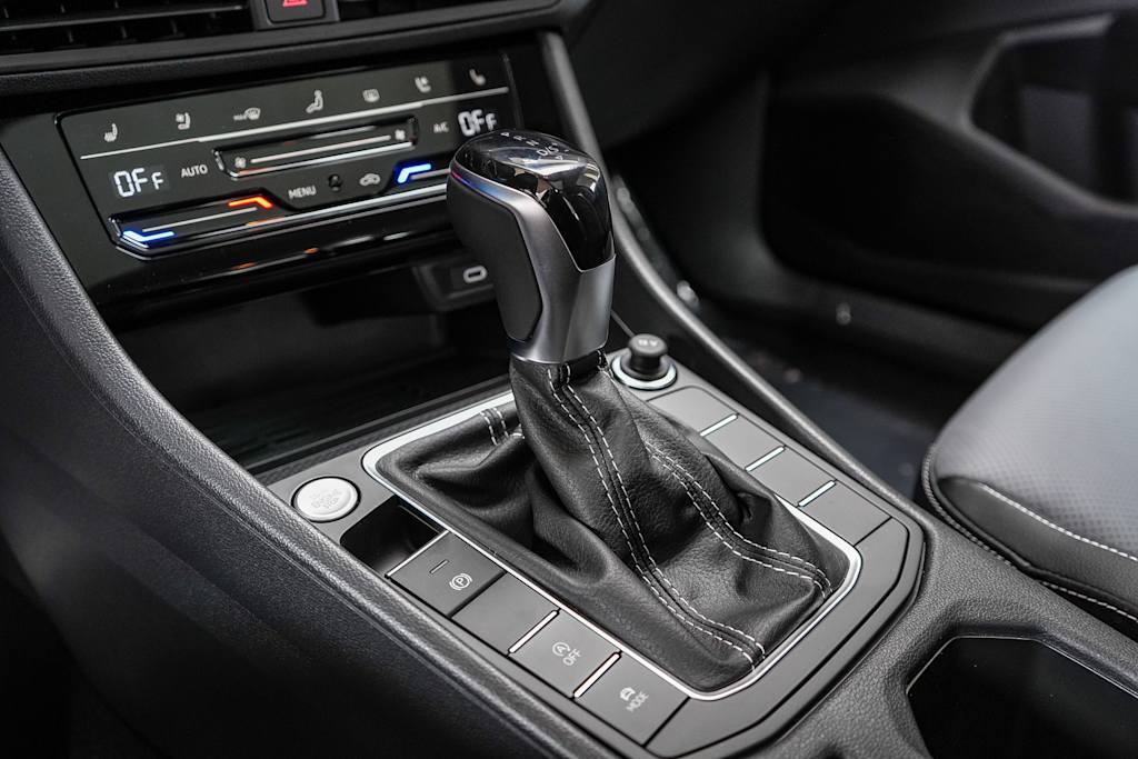 Thumbnail: 2026 Volkswagen Jetta - 14