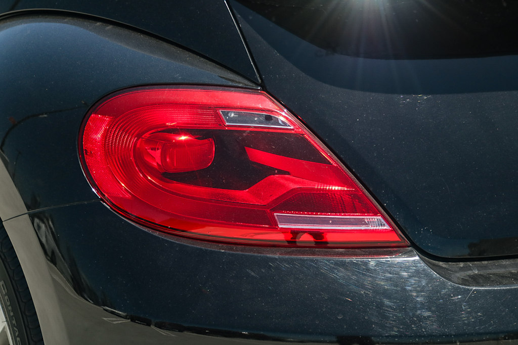 Thumbnail: 2016 Volkswagen Beetle - 15