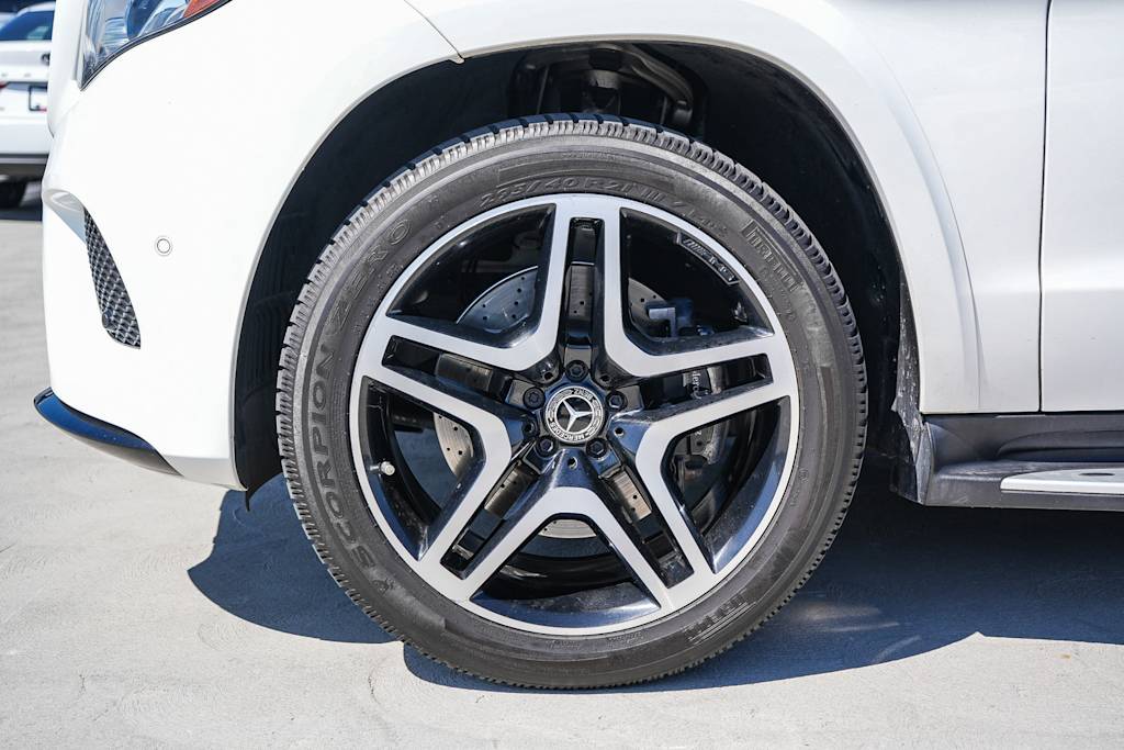 Thumbnail: 2019 Mercedes-Benz GLS - 21
