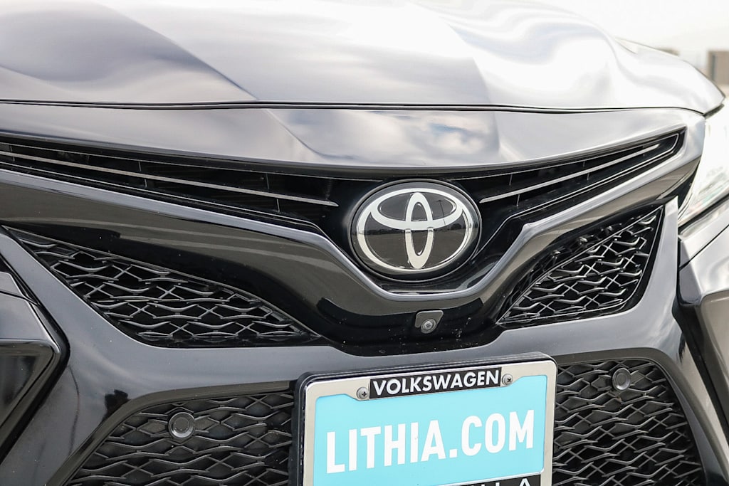 Thumbnail: 2019 Toyota Camry - 19