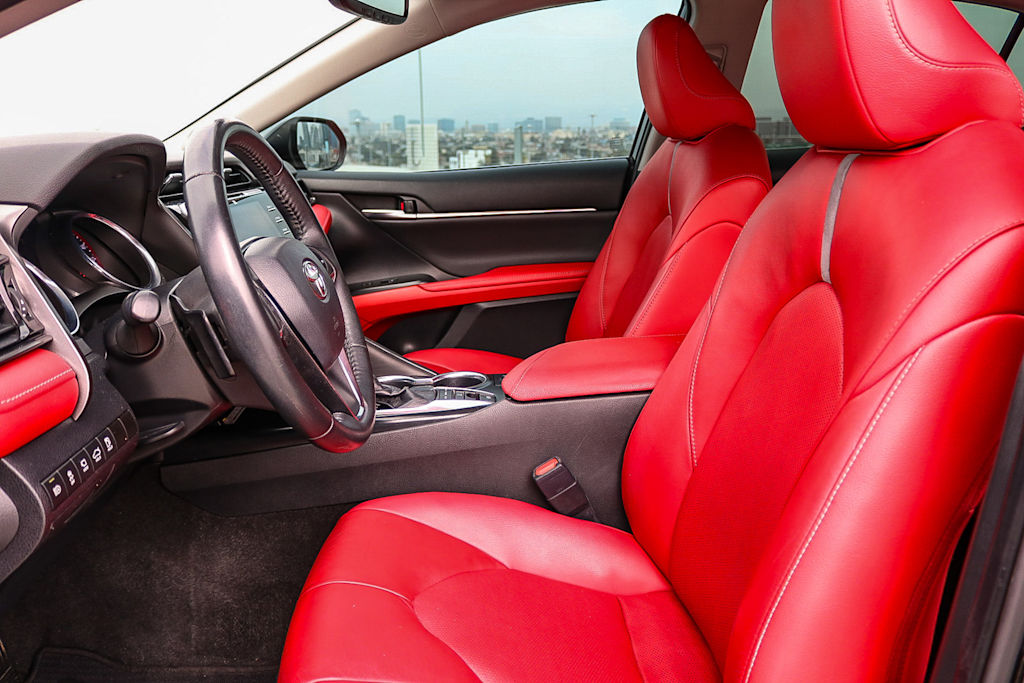 Thumbnail: 2019 Toyota Camry - 10