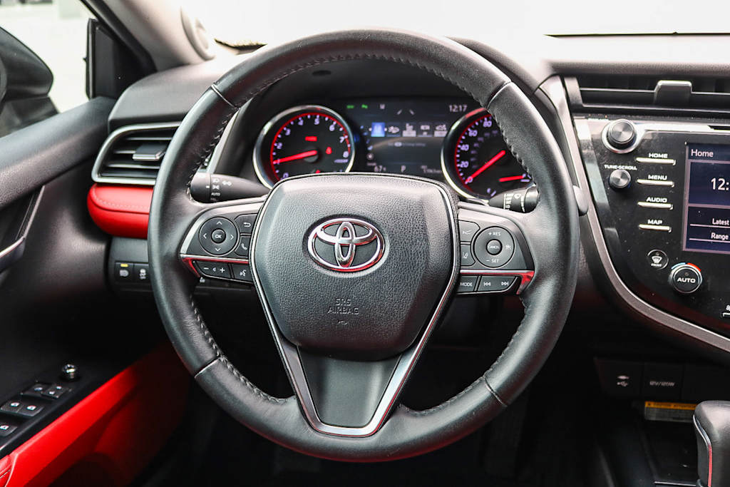 Thumbnail: 2019 Toyota Camry - 12