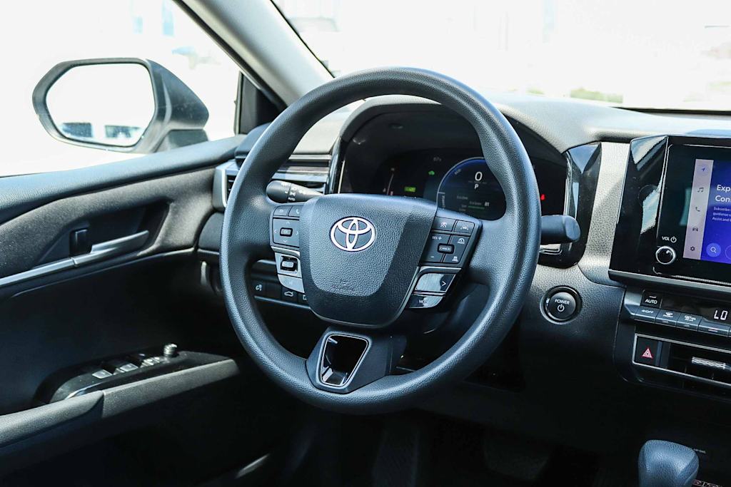 Thumbnail: 2025 Toyota Camry - 9