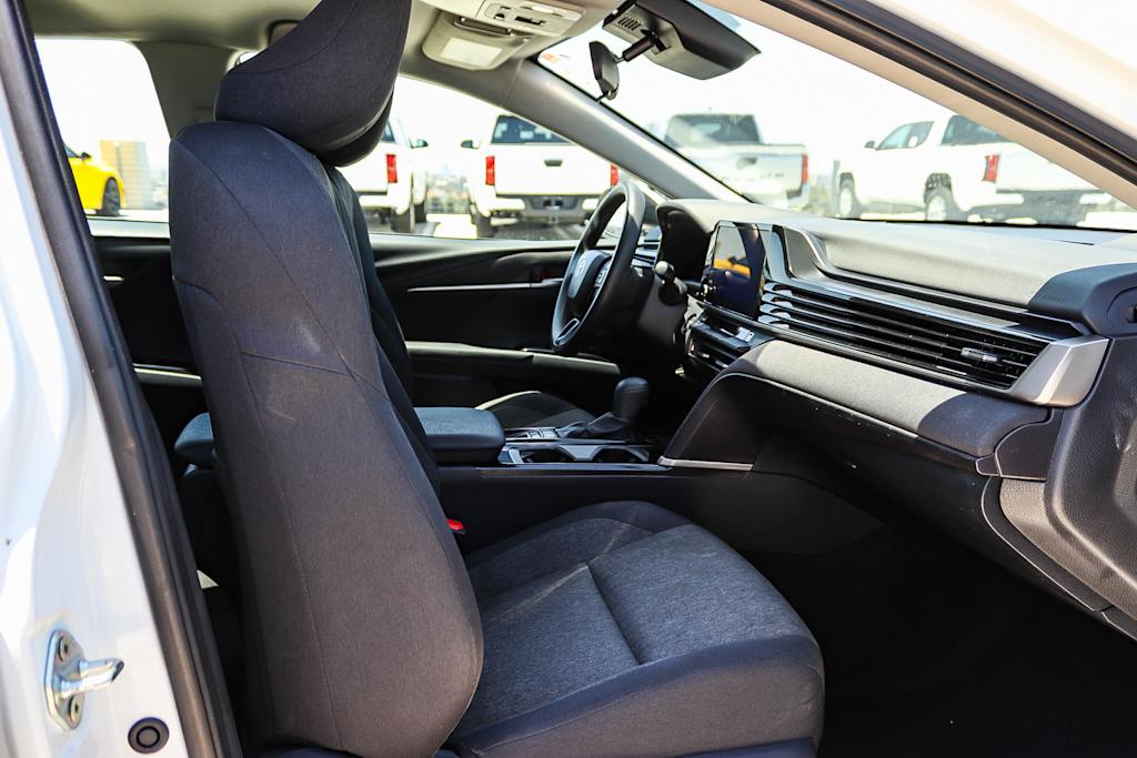 Thumbnail: 2025 Toyota Camry - 9