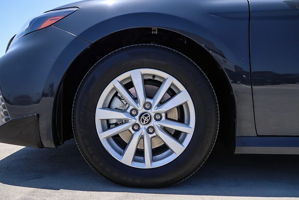 Thumbnail: 2026 Toyota Camry - 21