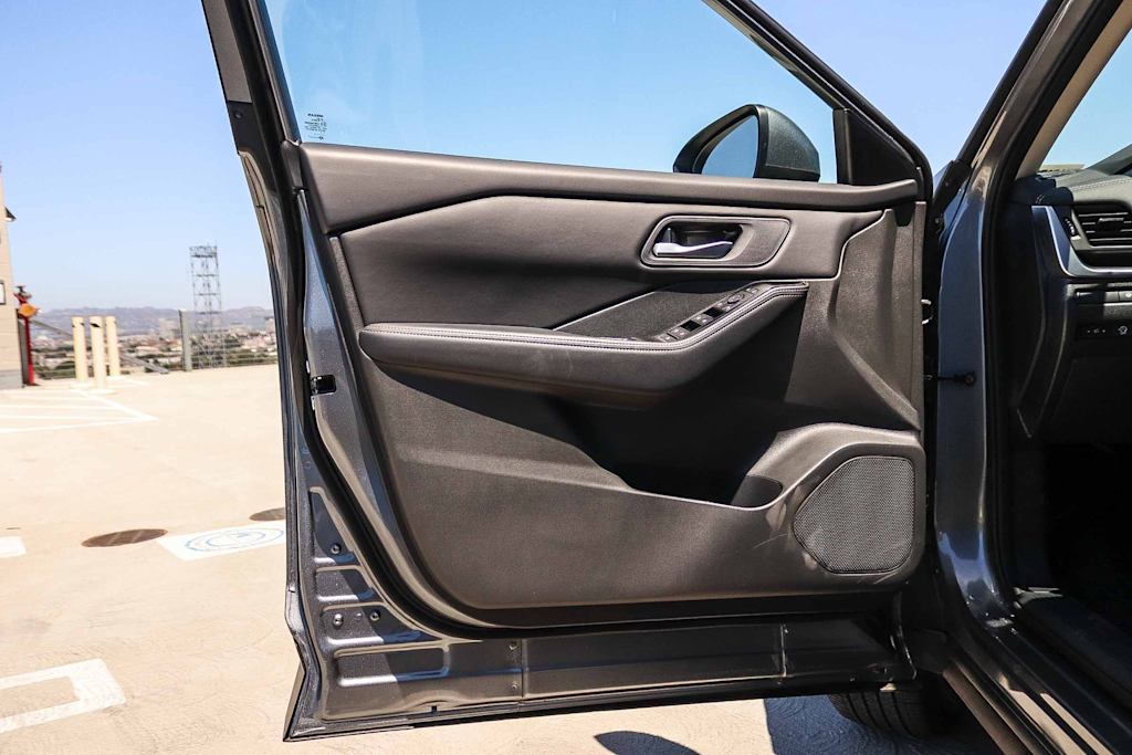 Thumbnail: 2026 Nissan Rogue - 25