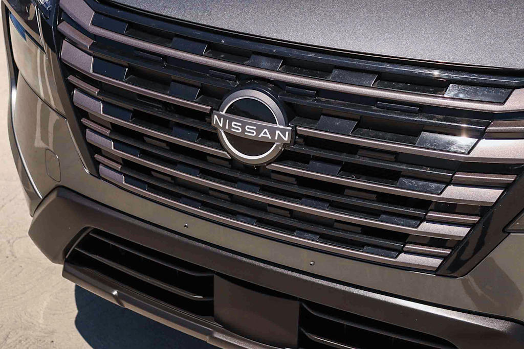Thumbnail: 2026 Nissan Rogue - 5