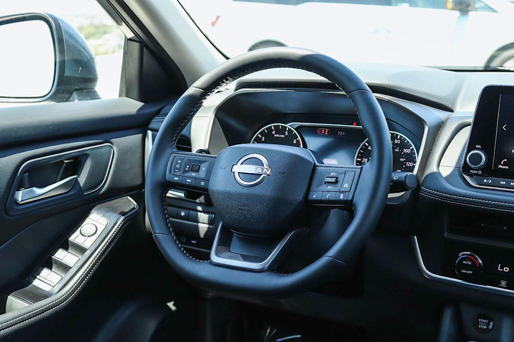 Thumbnail: 2026 Nissan Rogue - 2