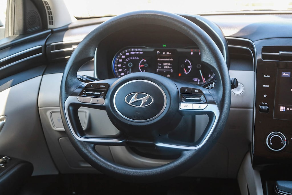 Thumbnail: 2023 Hyundai Tucson - 9