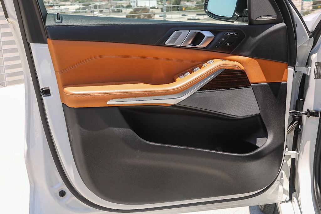 Thumbnail: 2019 BMW X7 - 26