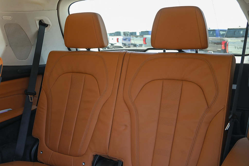 Thumbnail: 2019 BMW X7 - 23