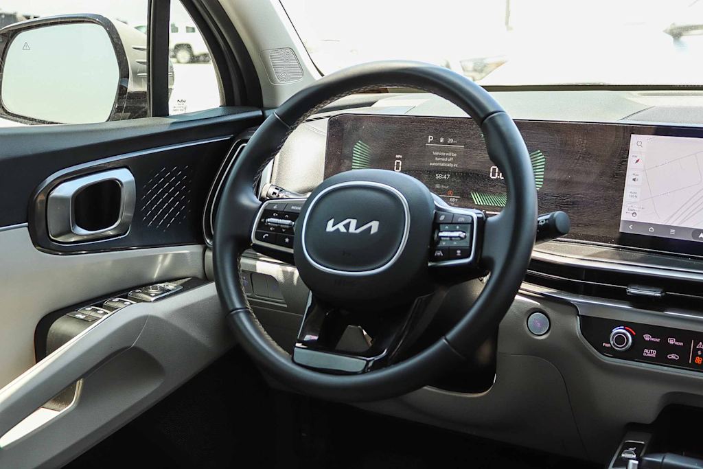 Thumbnail: 2025 Kia Sorento - 7