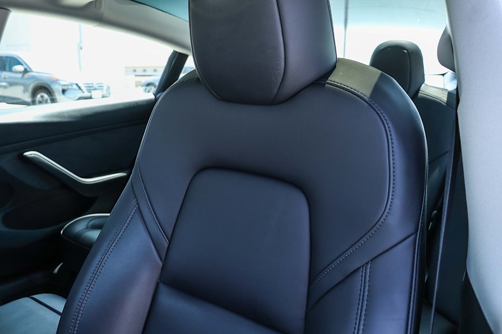 Thumbnail: 2023 Tesla Model 3 - 25