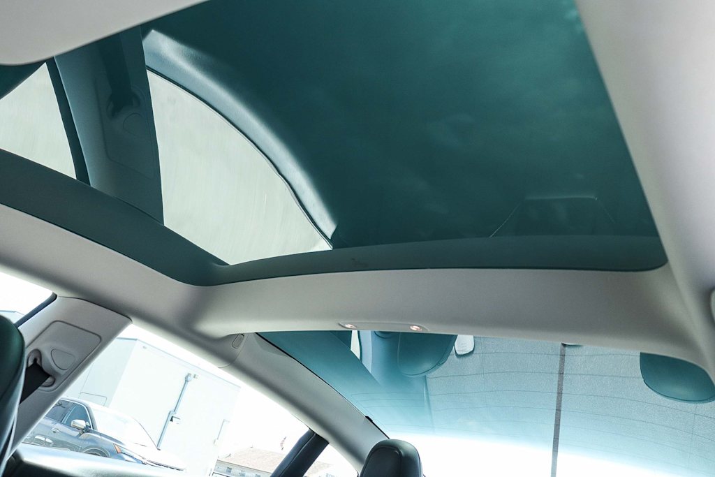 Thumbnail: 2023 Tesla Model 3 - 24