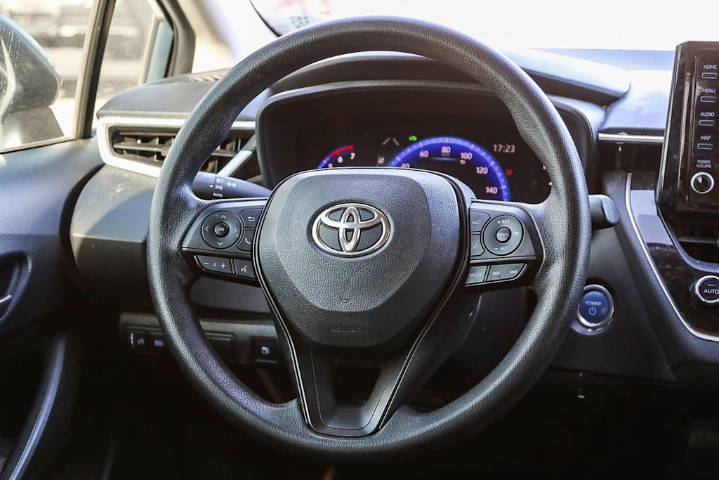 2022 Toyota Corolla LE 8