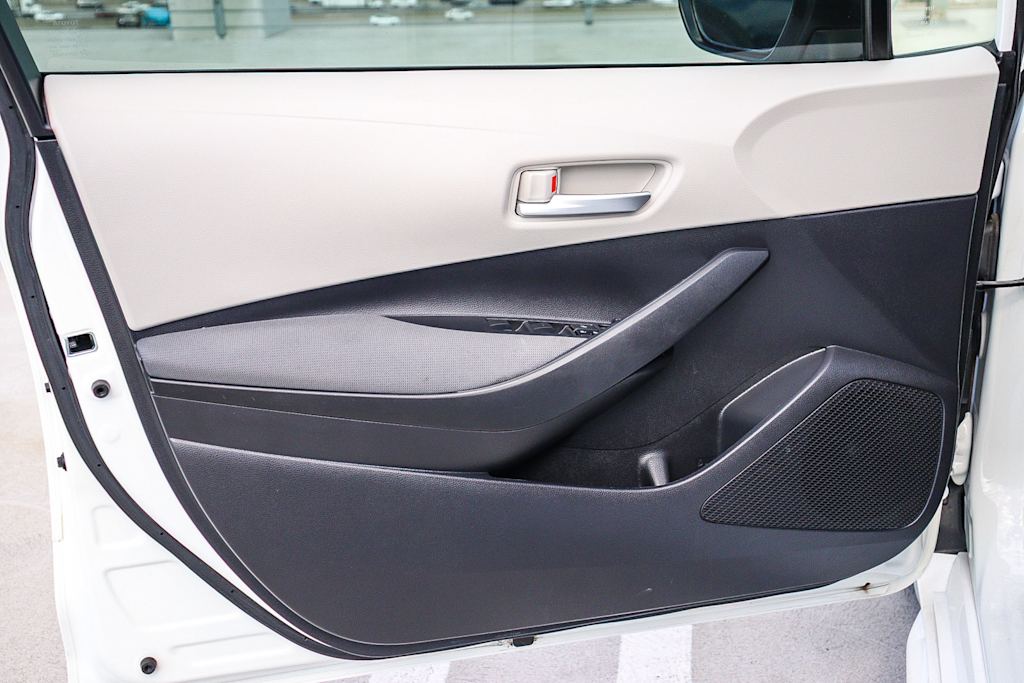 Thumbnail: 2021 Toyota Corolla - 23