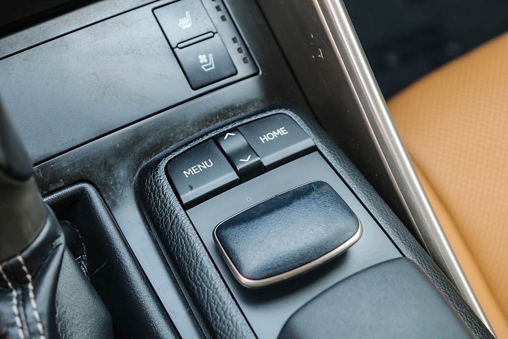 Thumbnail: 2014 Lexus IS - 26