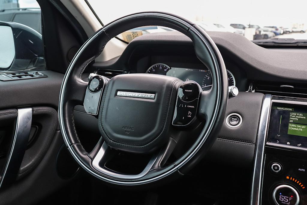 Thumbnail: 2020 Land Rover Discovery Sport - 9