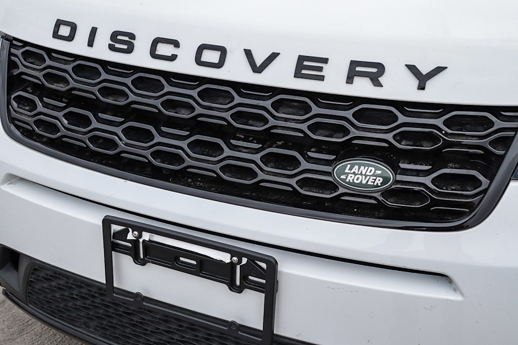 Thumbnail: 2020 Land Rover Discovery Sport - 6