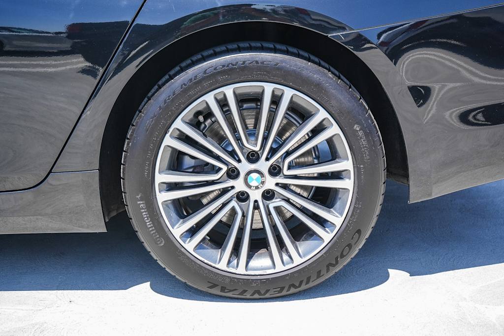 Thumbnail: 2018 BMW 5 Series - 6